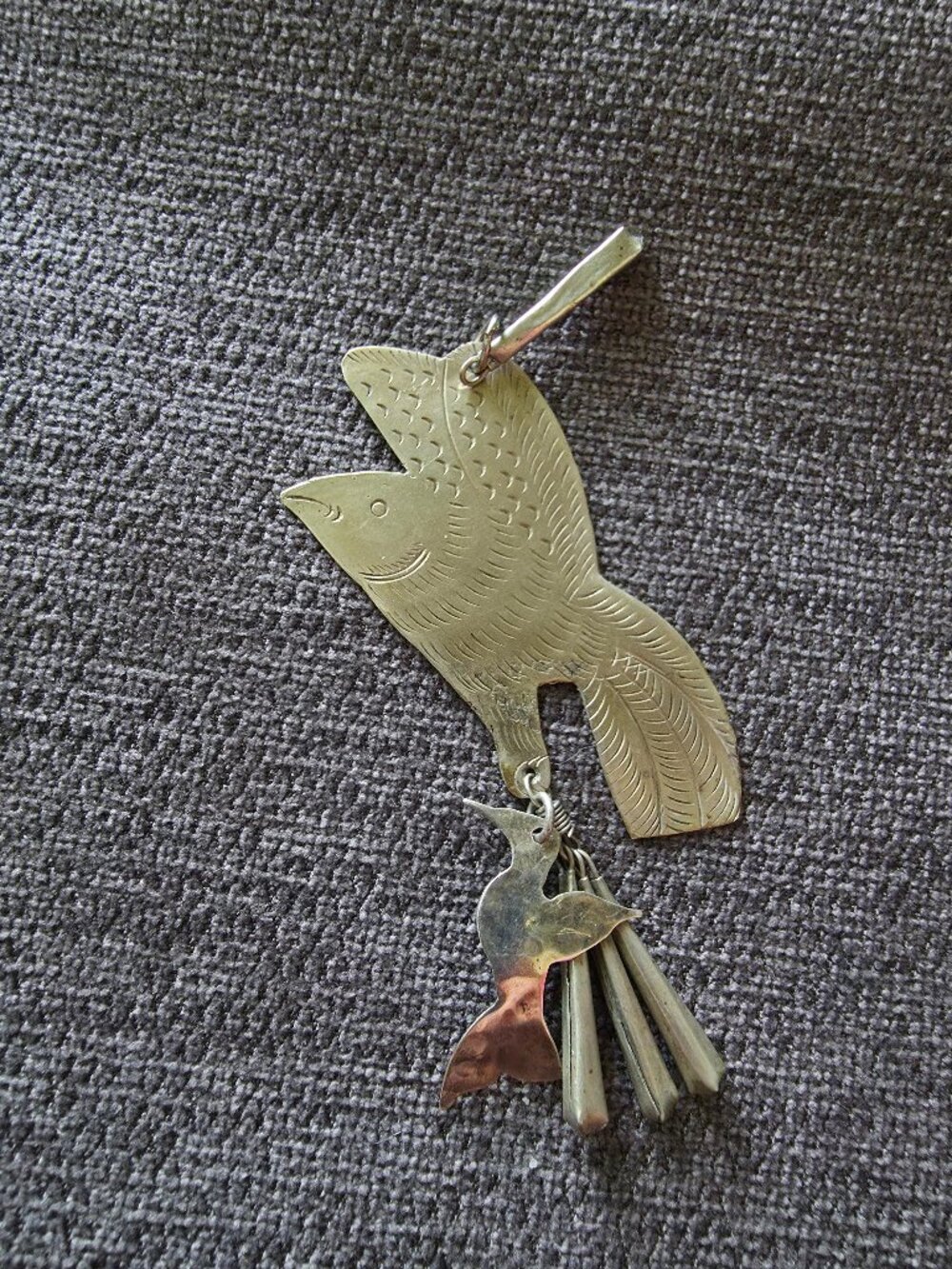 Sterling silver bird brooch / pin with dangling charms 925 Mexico